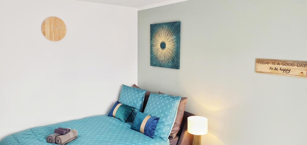 The Sky - Dormez Sur Un Petit Nuage Apartment Dreux Exterior photo