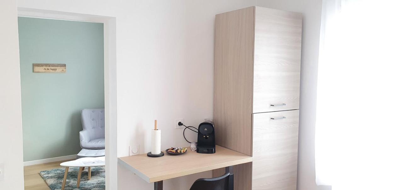 The Sky - Dormez Sur Un Petit Nuage Apartment Dreux Exterior photo